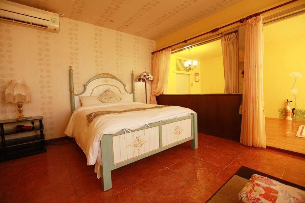 Hao Wang Jiao House Bed & Breakfast Datong Bagian luar foto